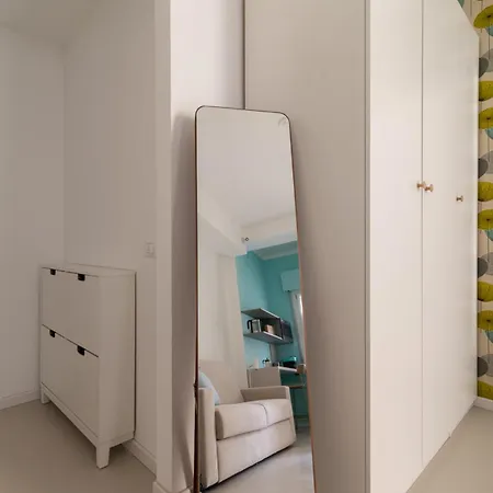 Modern Flats Near Center شقة ميلان