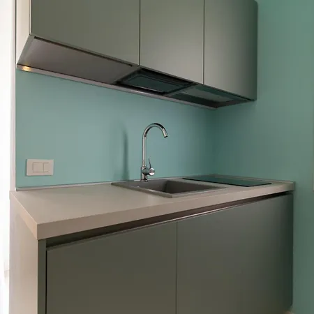Modern Flats Near Center شقة ميلان